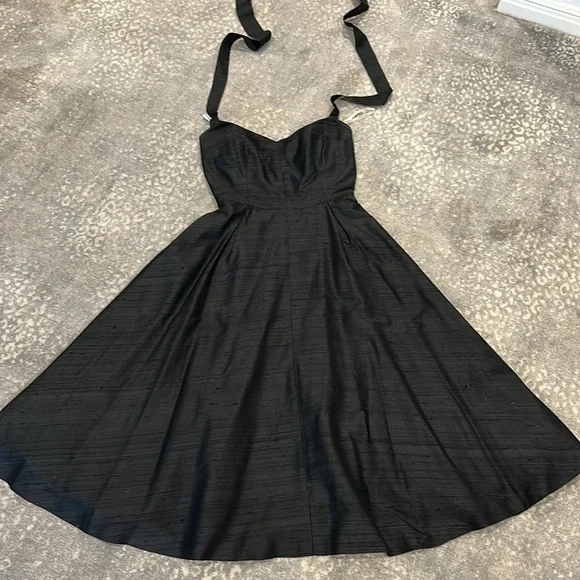 SHOSHANNA 100%SILK BLACK HALTER DRESS SIZE 4 - Picture 2 of 11